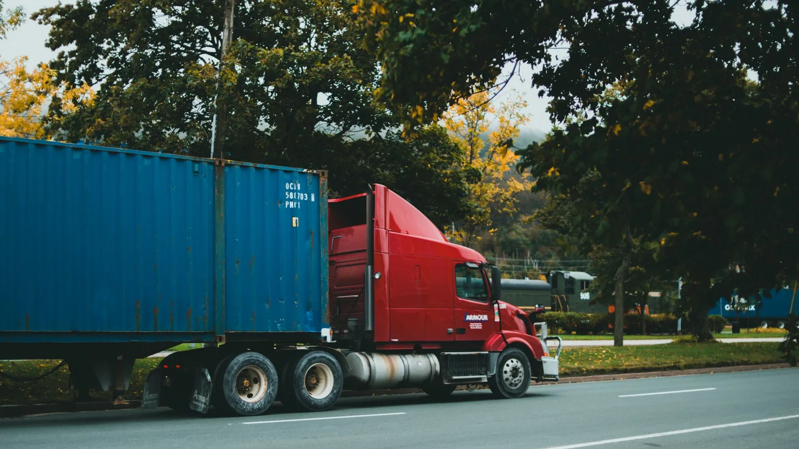 Fotografía de transporte vinculada a restricciones de acceso urbano